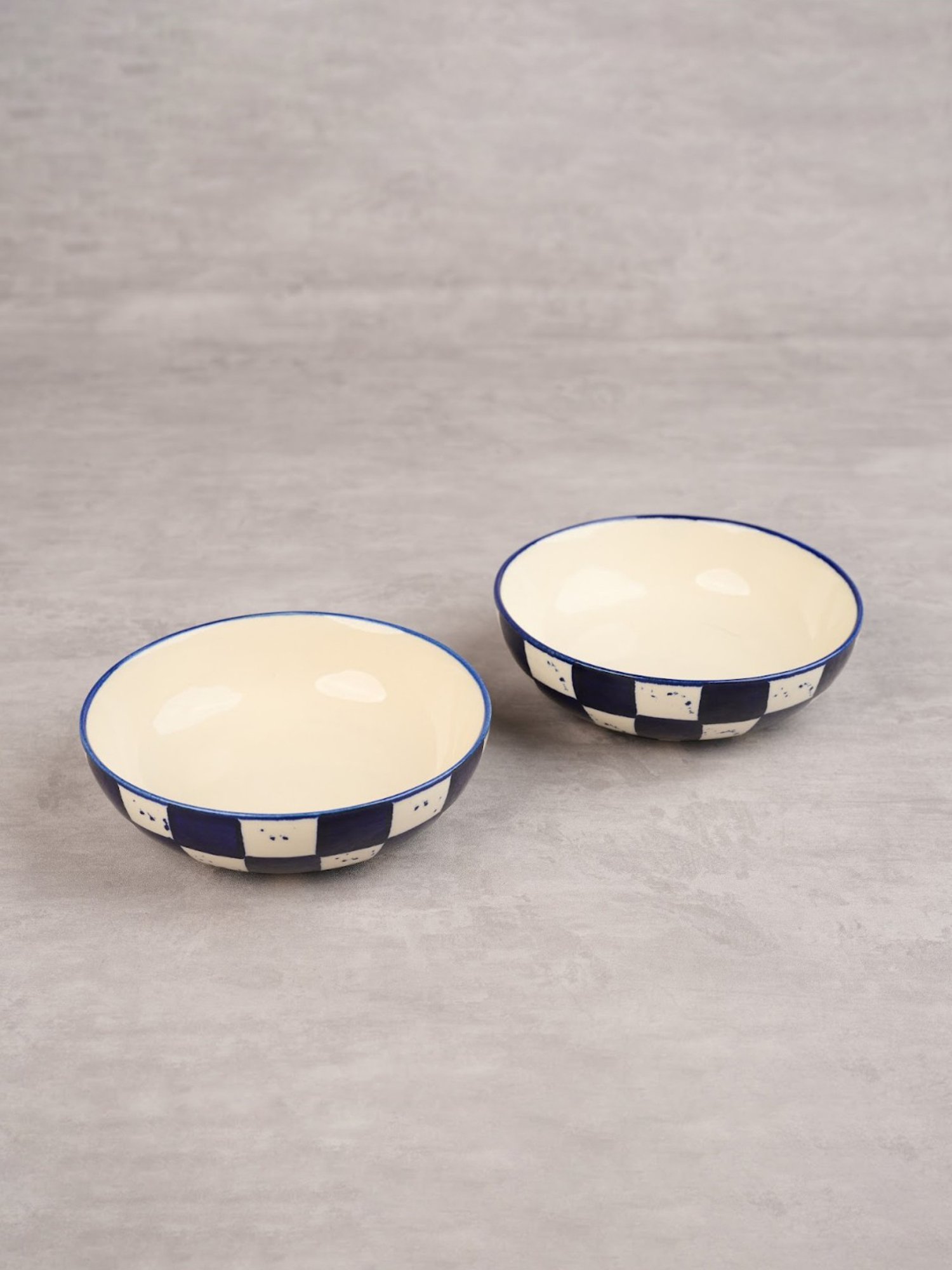 BlackCarrot 42 Piece Ceramic Dinner Set
