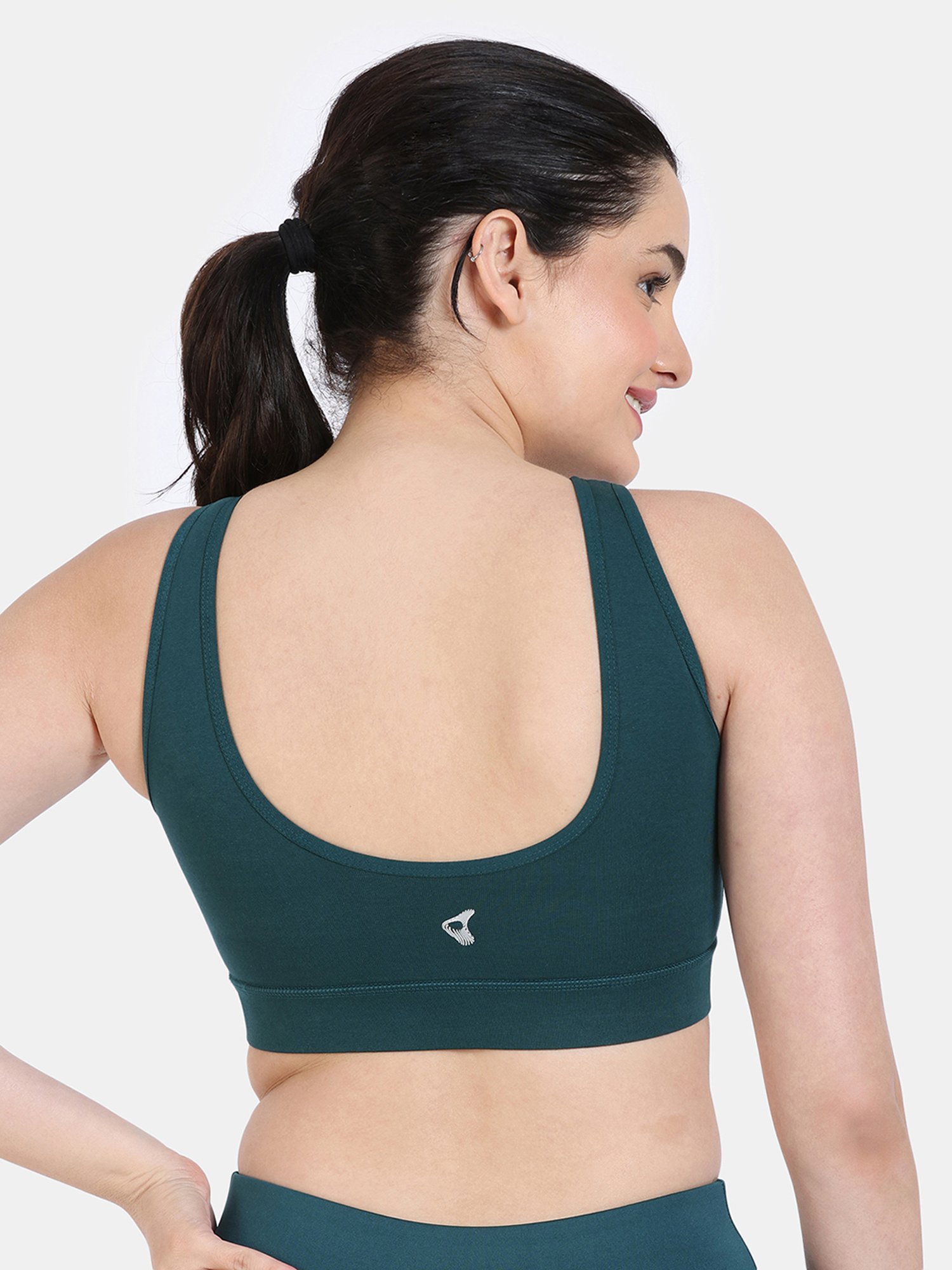 Zelocity by Zivame Green Sports Bra With Removable Padding