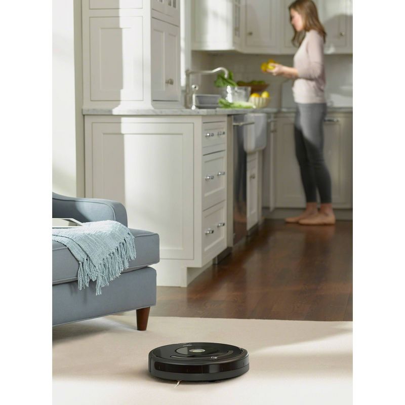 iRobot Roomba 614 Robot Vacuum
