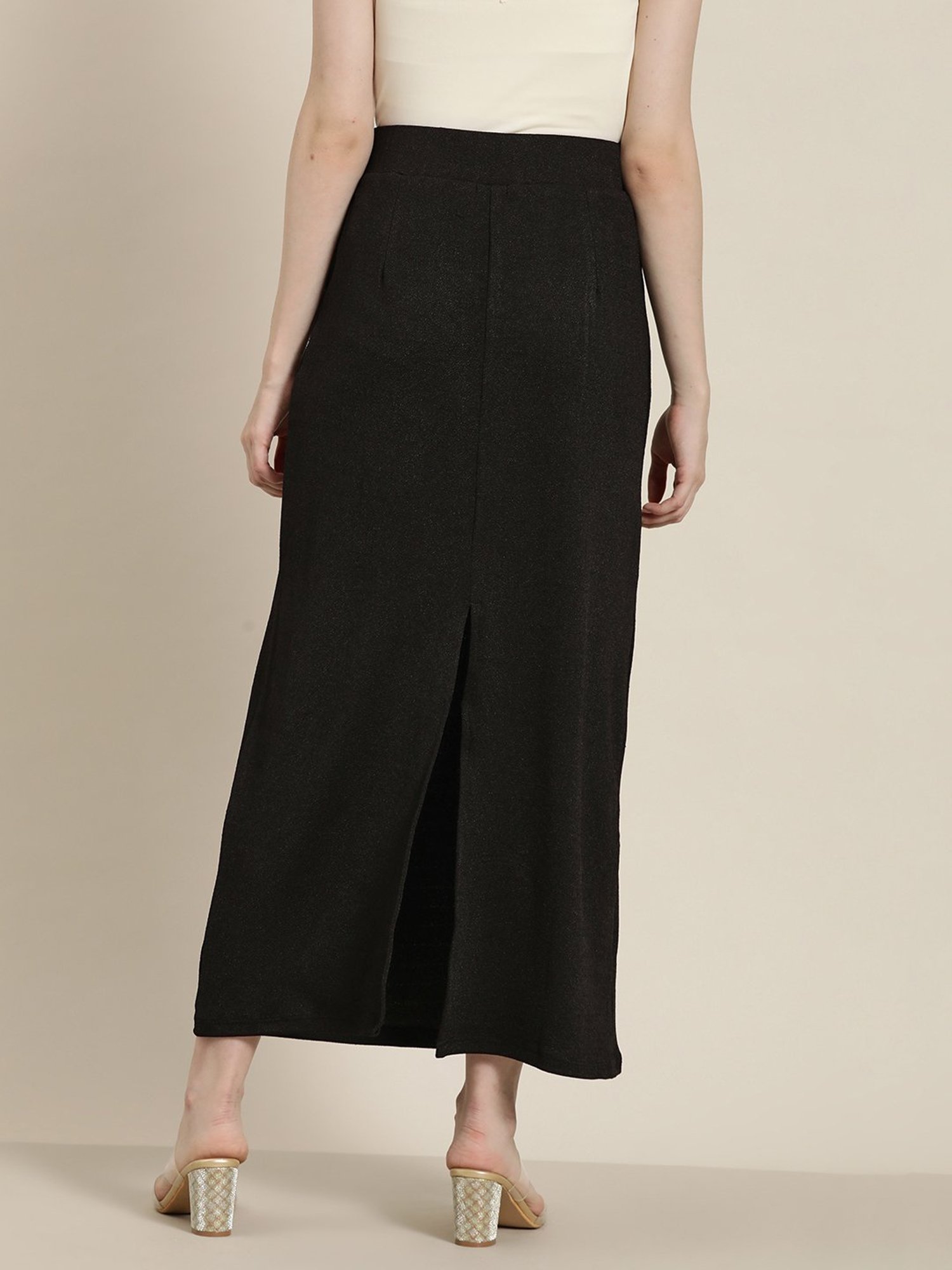 Qurvii Black Maxi Skirt
