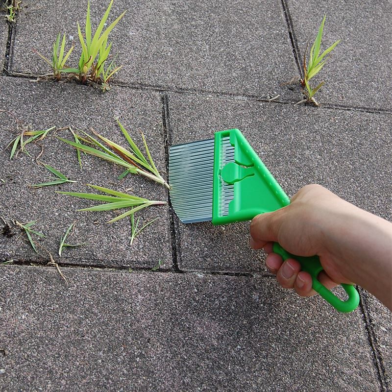 Nisaku TONGARI Stainless Steel Angled Weeder, 3-Inch Blade