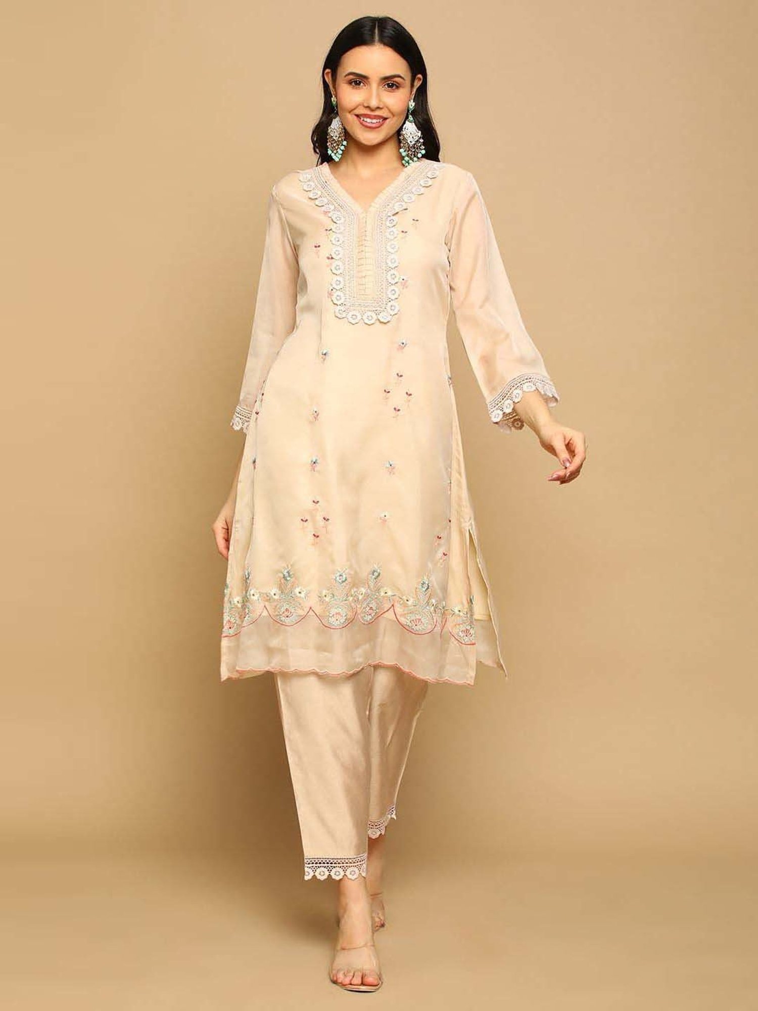 Heeposh Beige Embroidered Kurta Pant Set With Dupatta