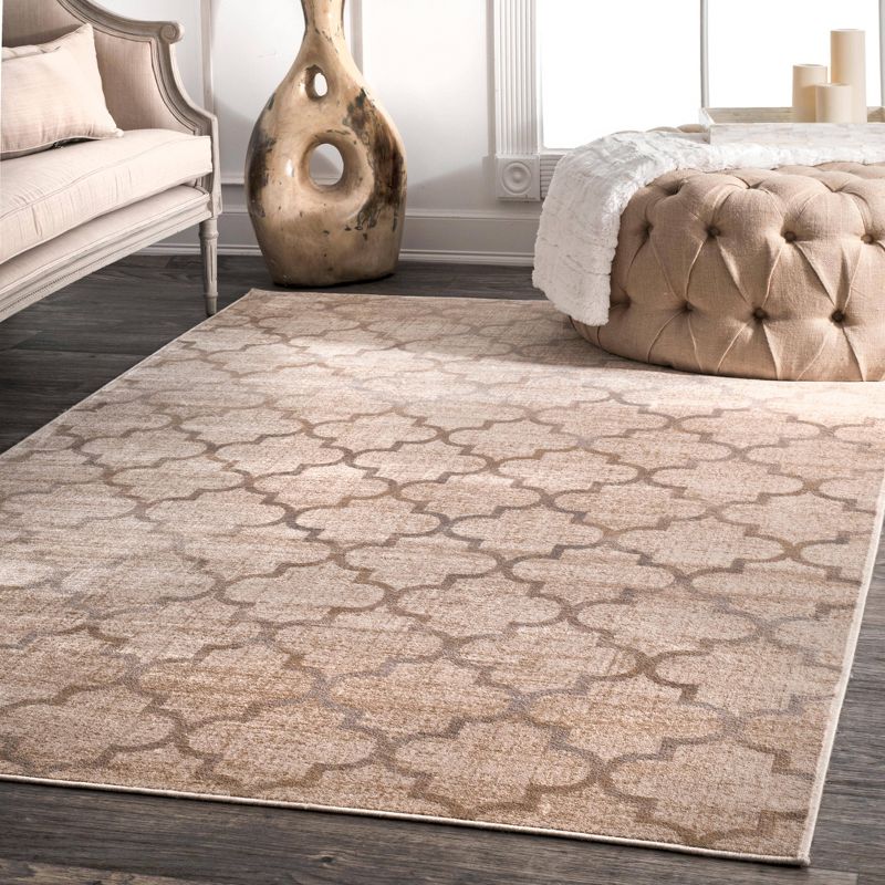 nuLOOM Viscose Trellis Sonya Area Rug - Ivory (5'2"x7'8")