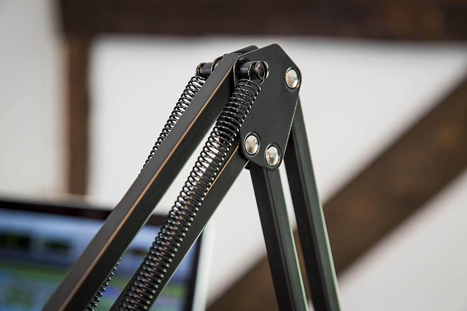 Marantz Pod Pack 1 USB Microphone with Broadcast Stand and Cable #POD PACK 1