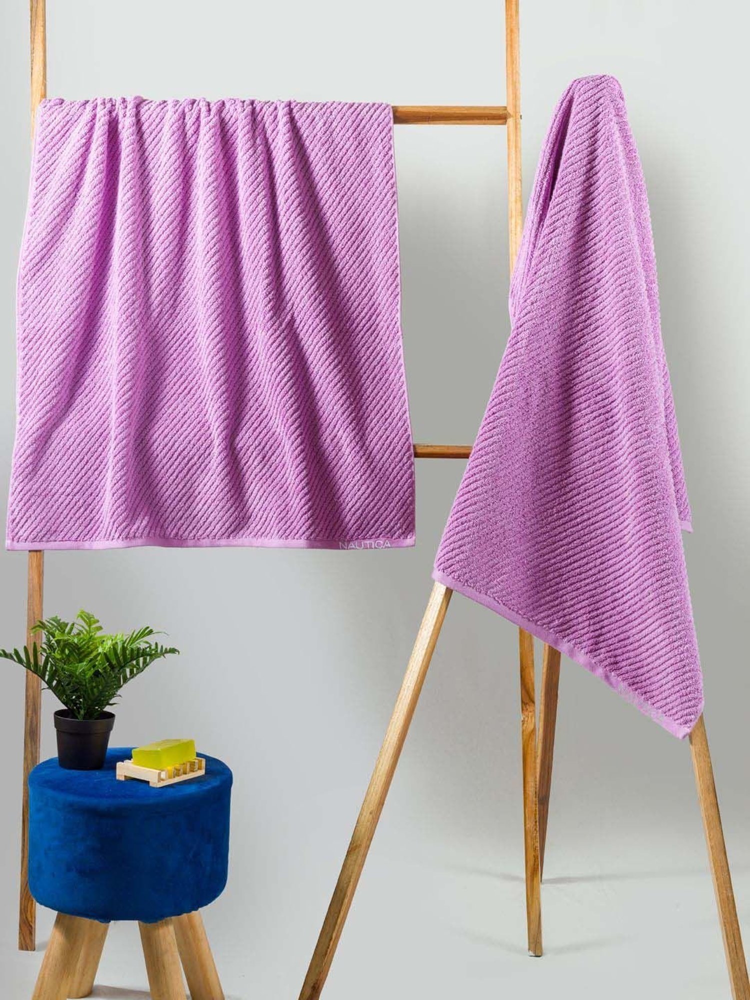 Nautica Cross View Lilac Cotton 600 GSM Fluffy Zero Twist Bath Towel - Set of 2