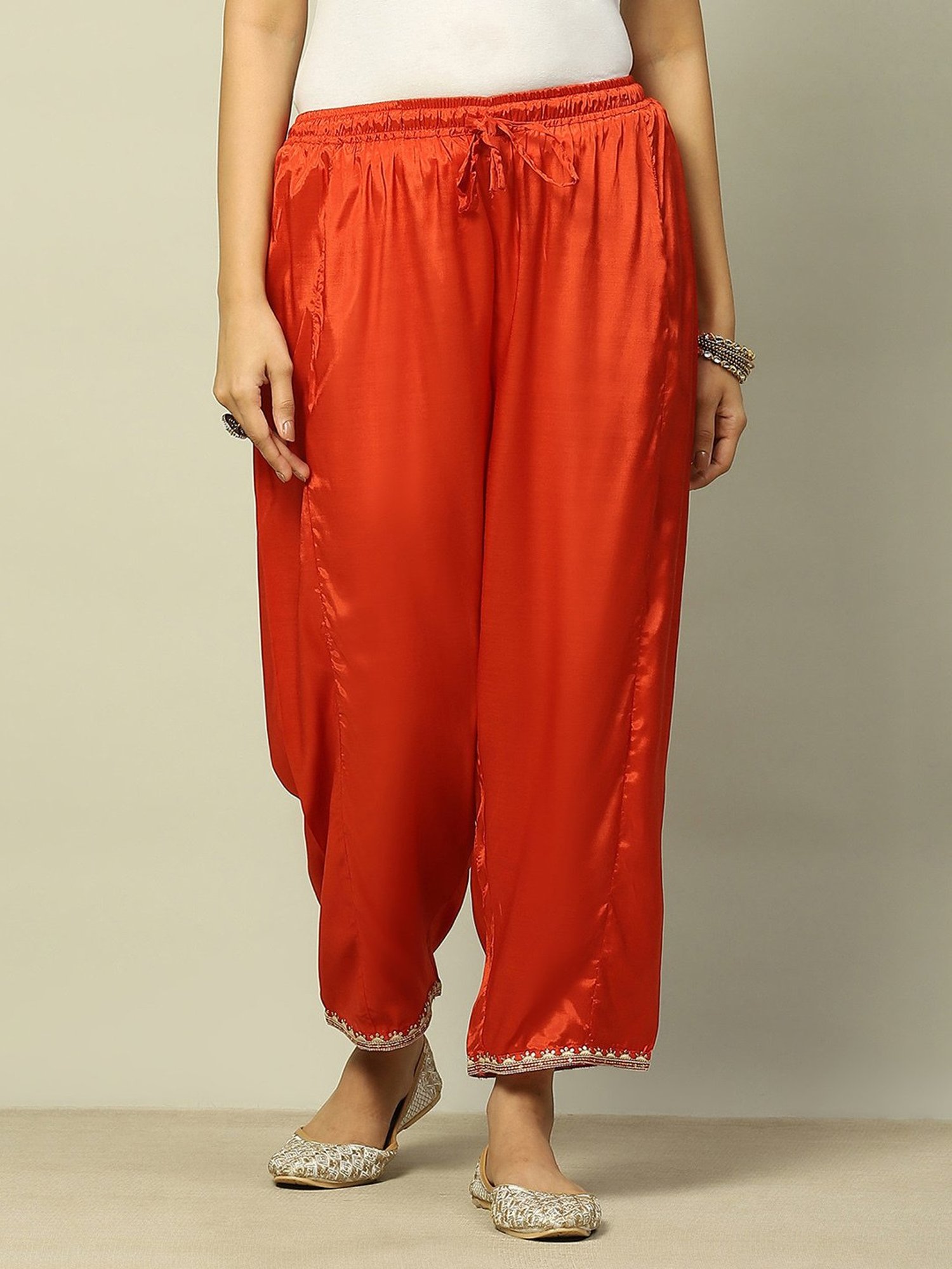 Rangriti Rust Palazzos