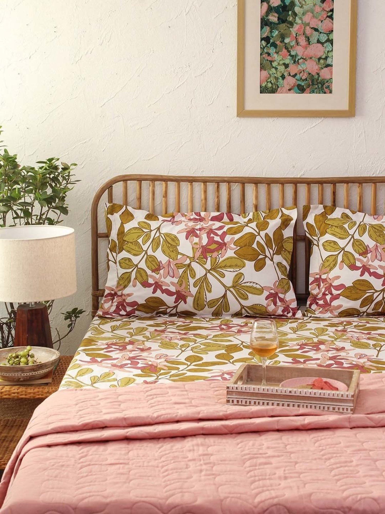House This Amra Floral Multicolor 180 TC Cotton King Bed Sheet Set with 2 Pillow Covers