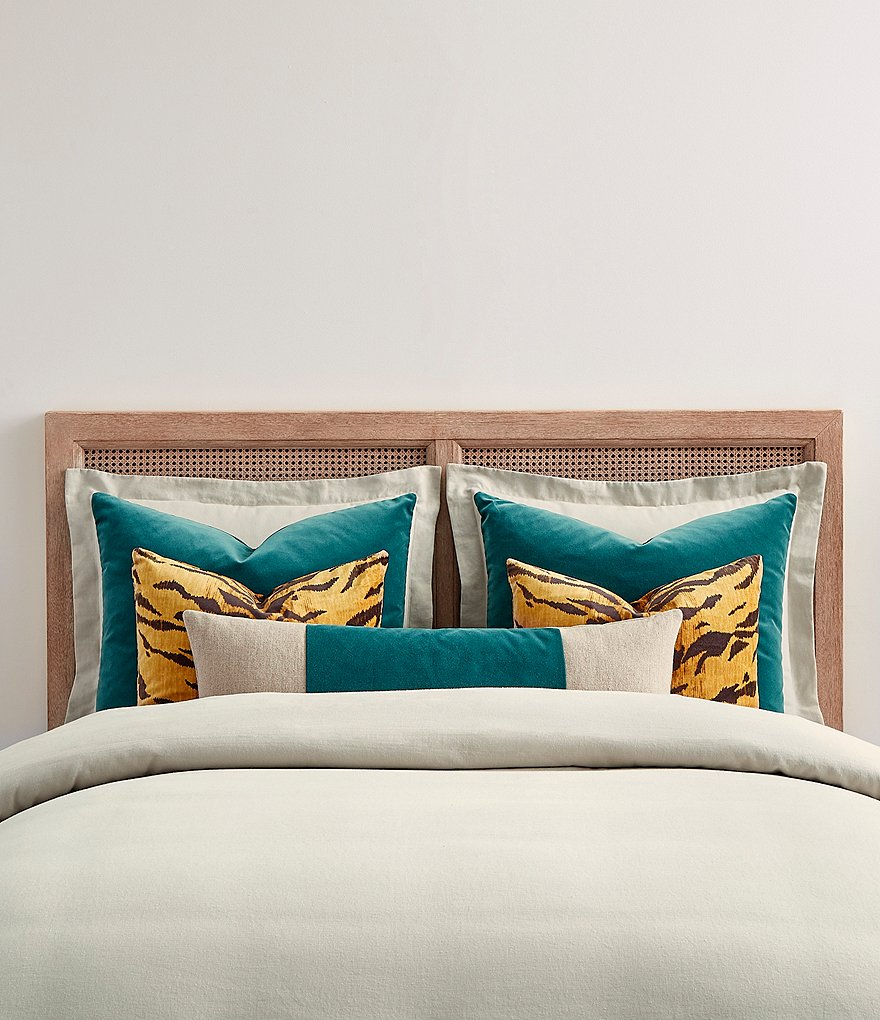 Villa by Noble Excellence Tiago Tiger Square Pillow