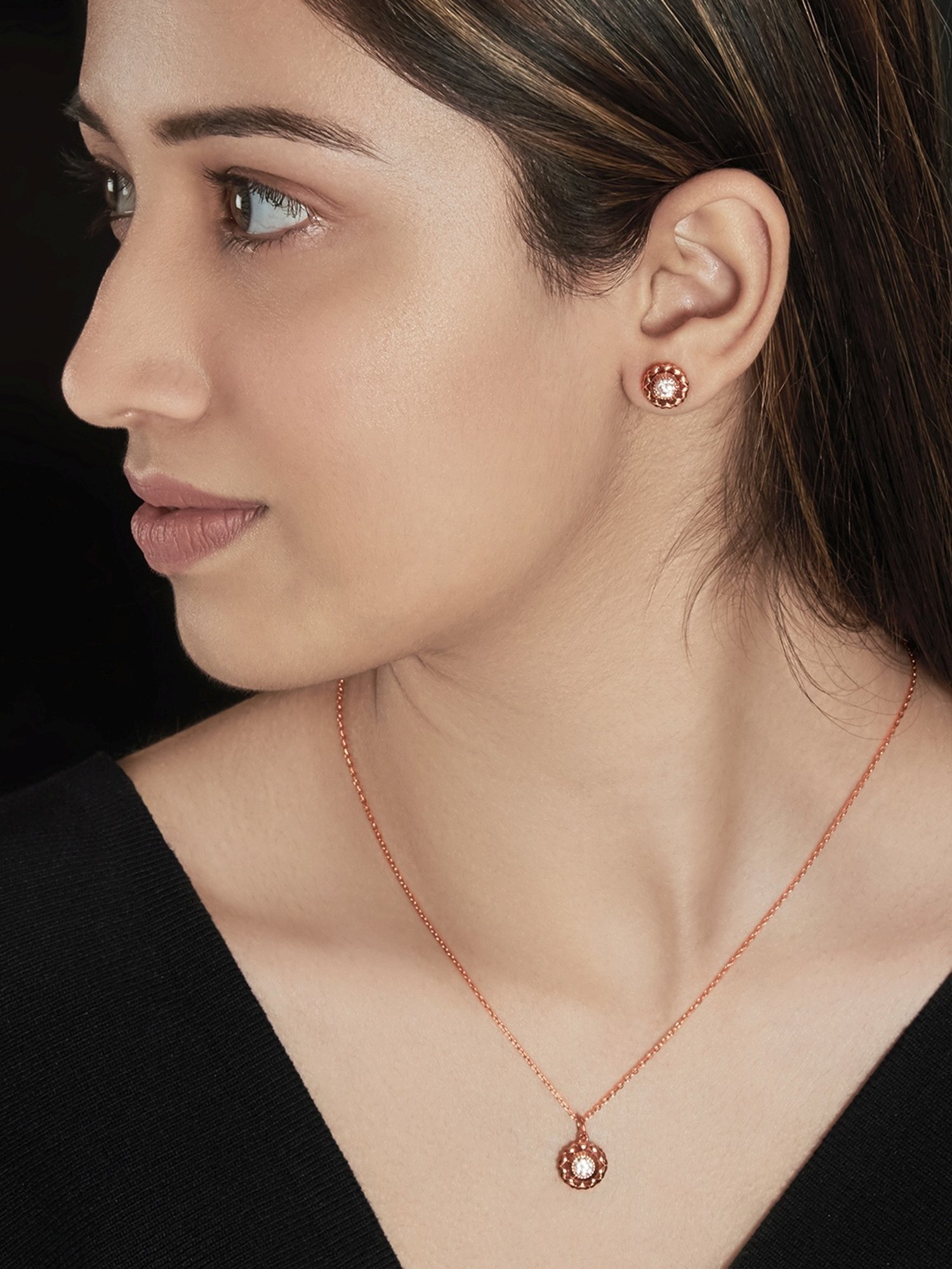 Silberry 925 Silver Rose Gold Wheel Of Heart Pendant Set