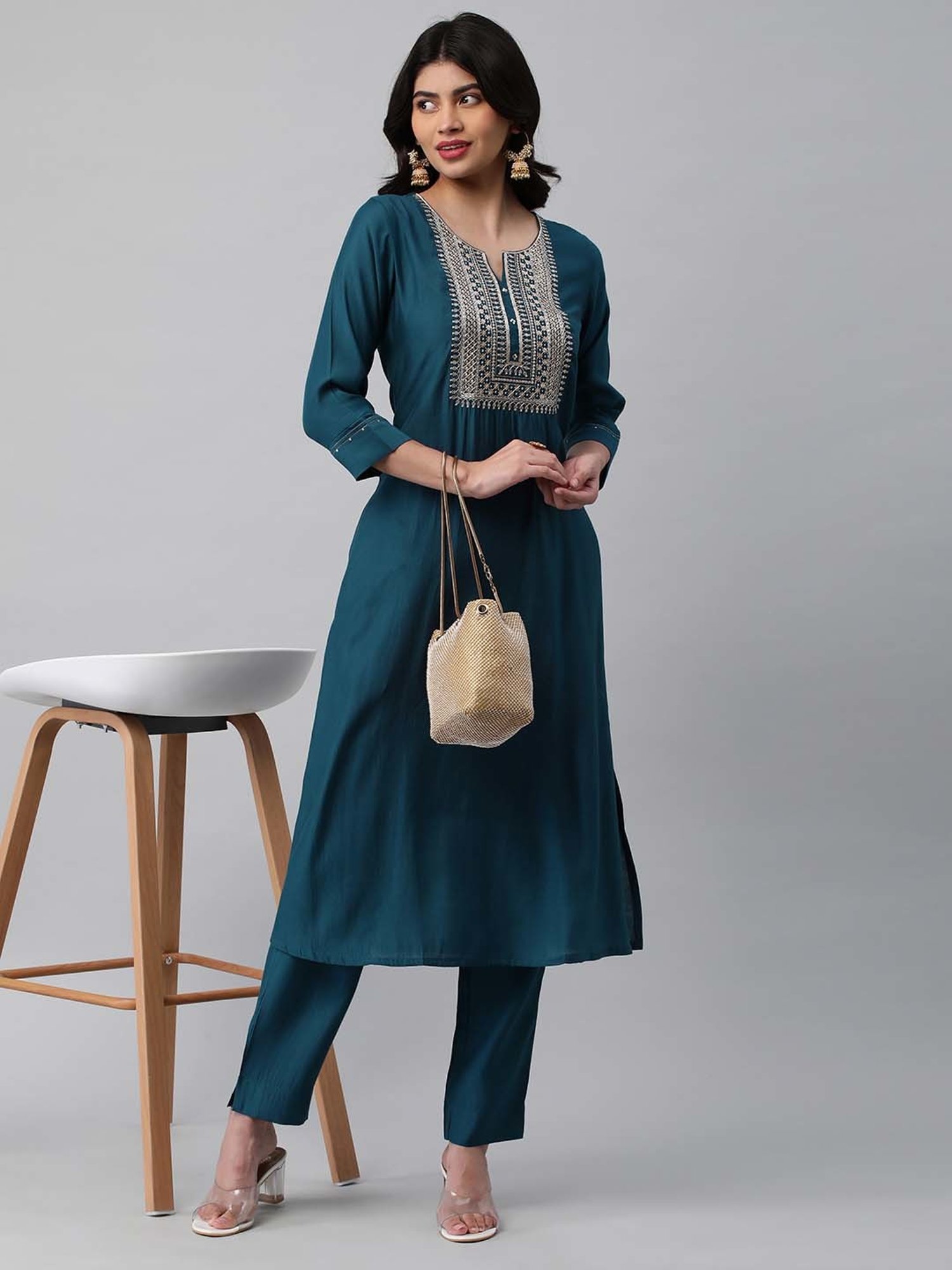 Kami Kubi Blue Embroidered A Line Kurta