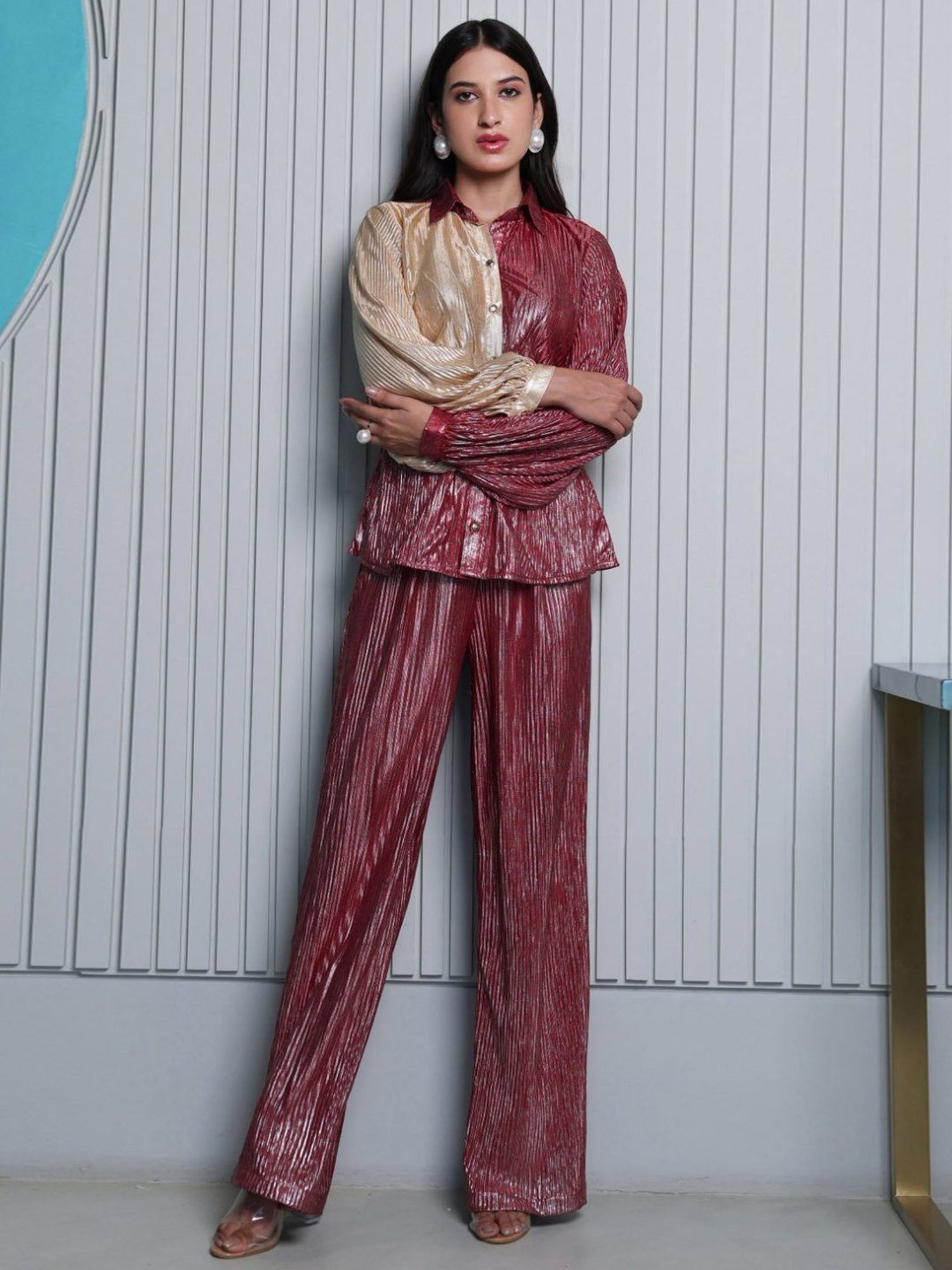BInfinite Metallic Gold & Red Pleated Coords-Set