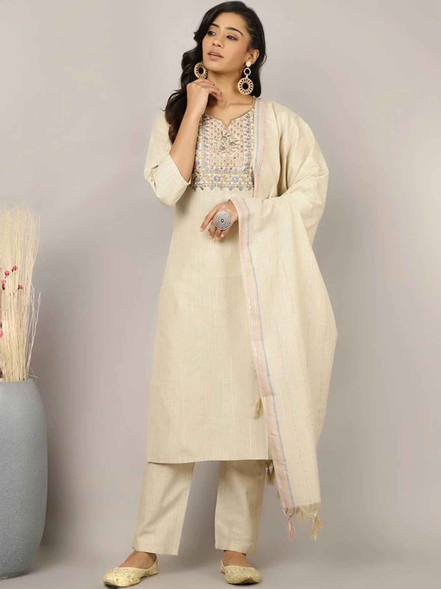 Jaipur Kurti Beige Embroidered Kurta Pant Set With Dupatta