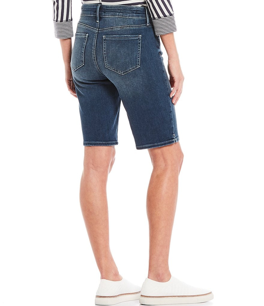 Westbound Petite Size the PARK AVE fit Indigo Skimmer Shorts