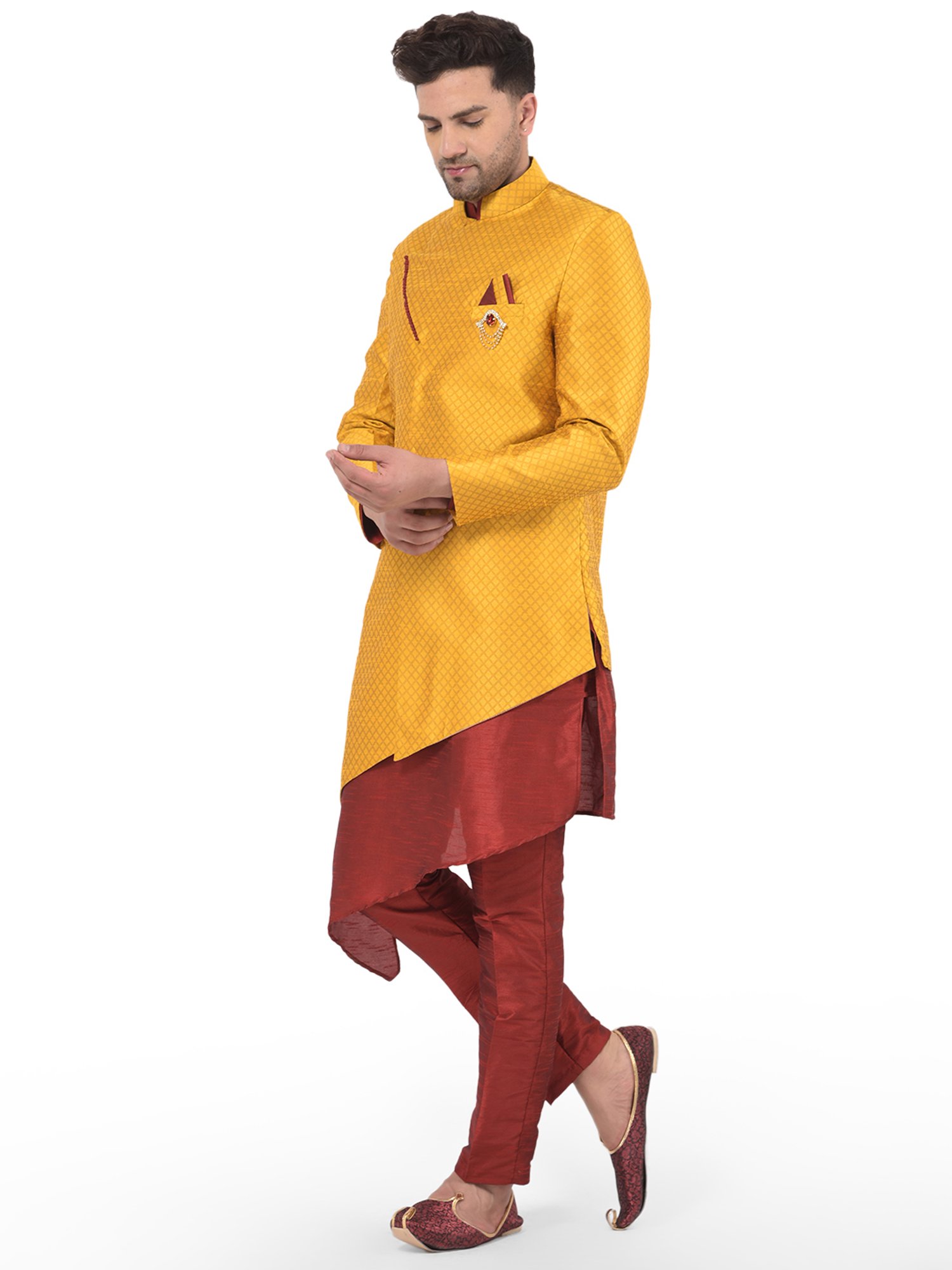 SG RAJASAHAB Yellow & Red Regular Fit Printed Kurta Set