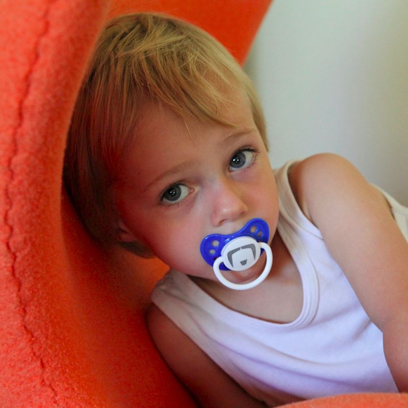 Ulubulu 2pk Pacifiers Flirt & Mustache