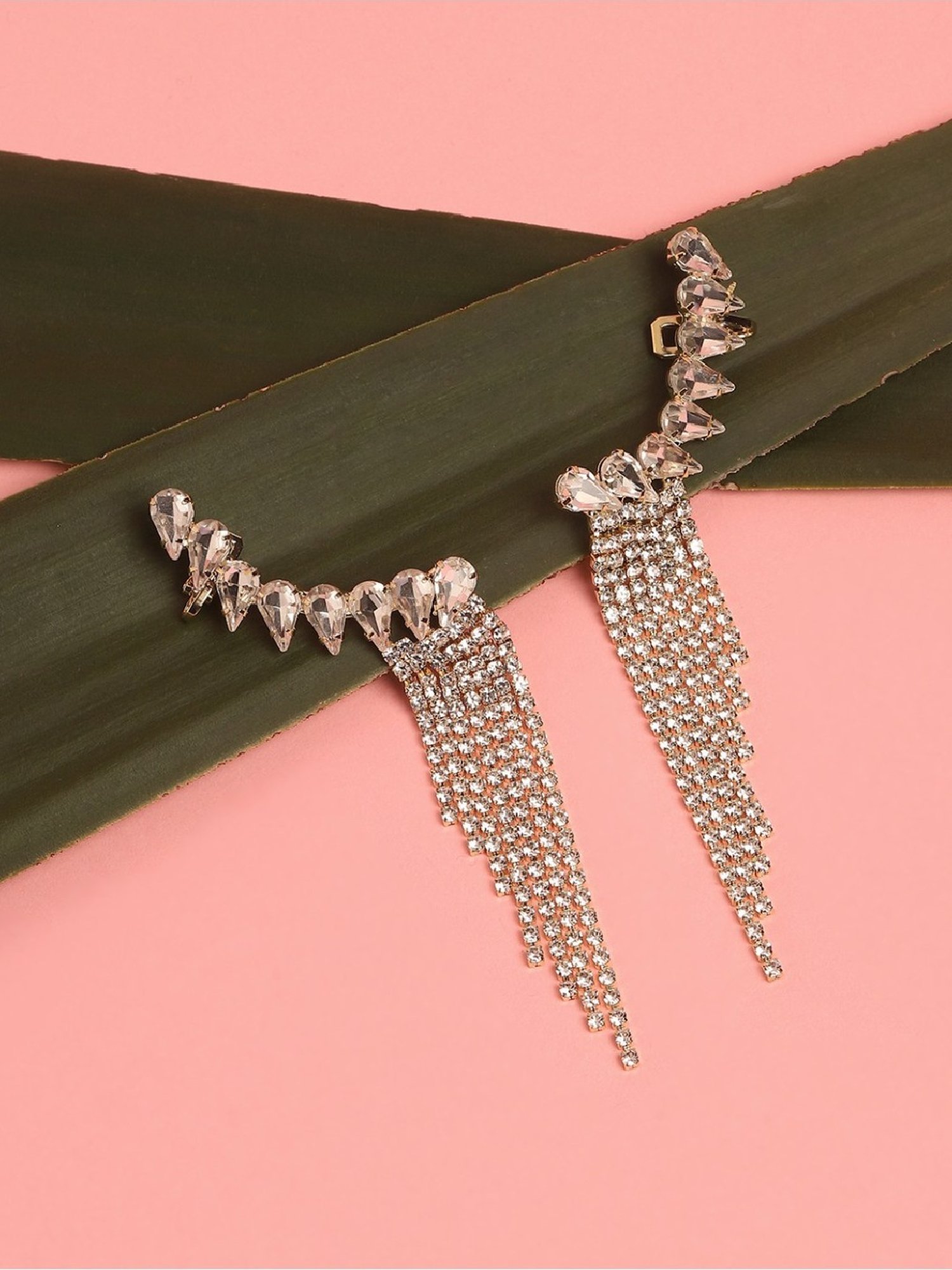 Sohi goldplated ear cuff for women