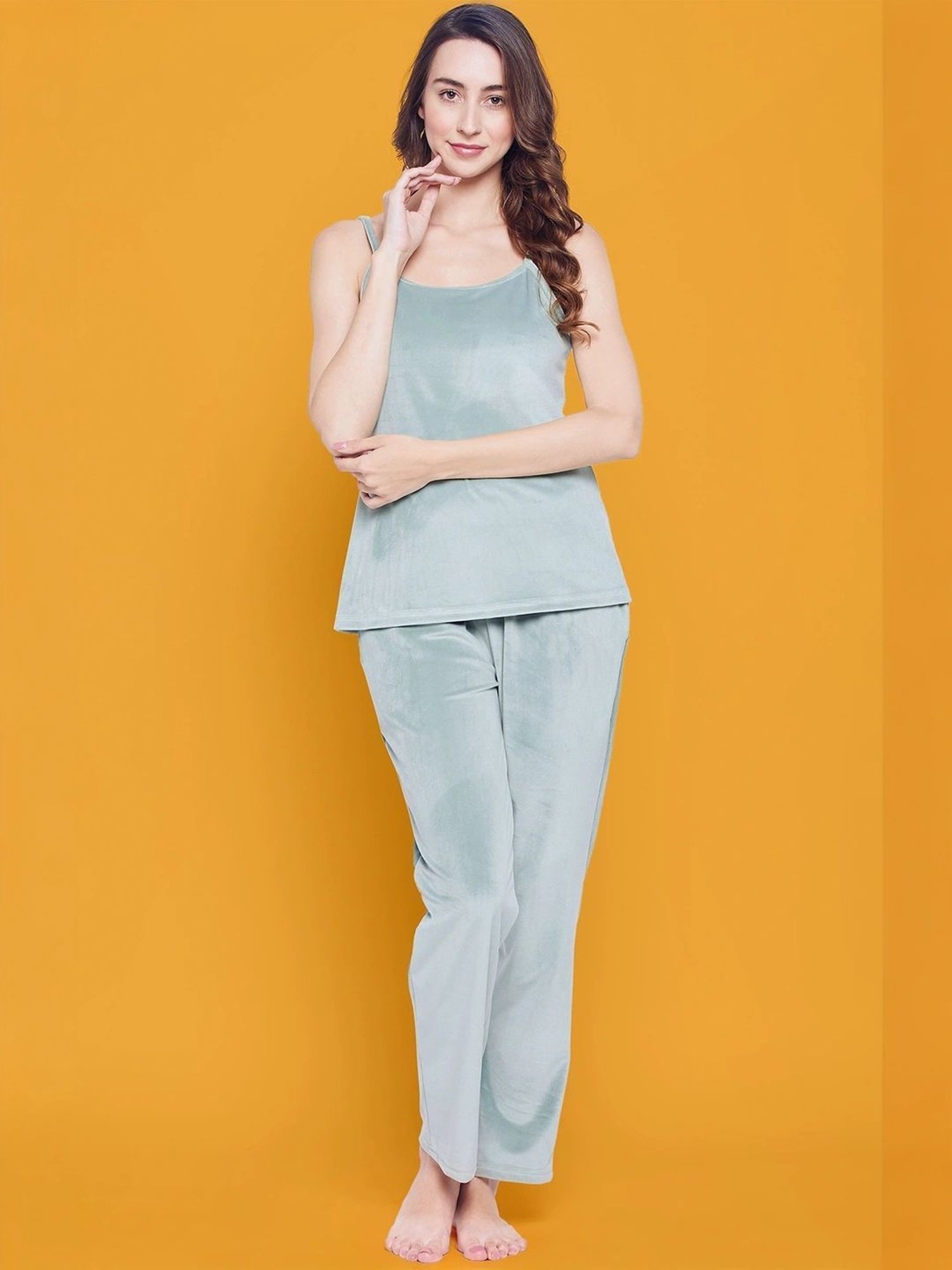 Clovia Green Plain Top Pyjamas Set With Shrug