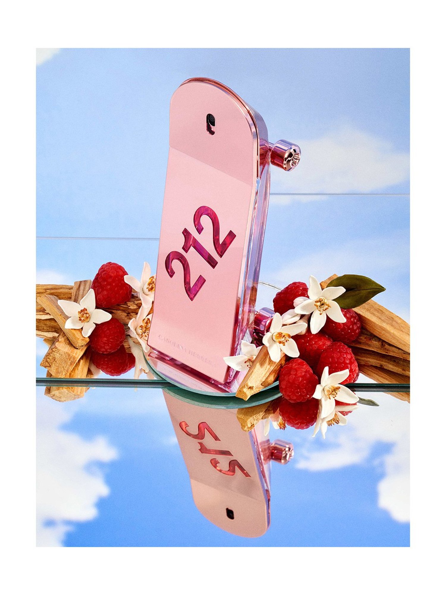 Carolina Herrera 212 Heroes for Her Eau de Parfum - 80 ml