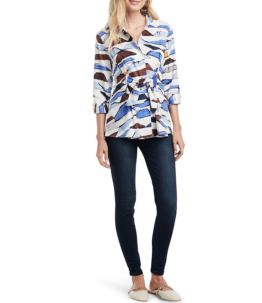 NIC + ZOE In A Row Tie Front Geo Stretch Blouse