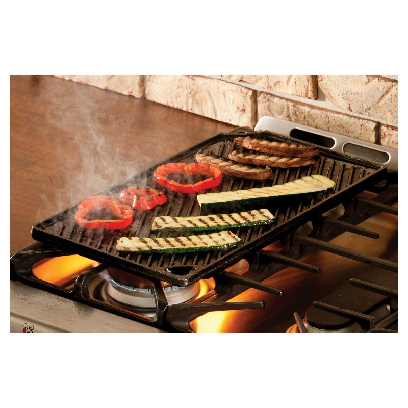 Lodge 16.75" x 9.5" Cast Iron Reversible Griddle