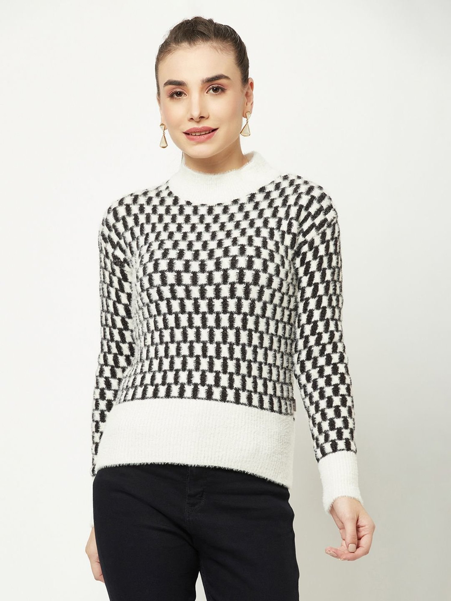 Crimsoune Club White & Black Chequered Sweater