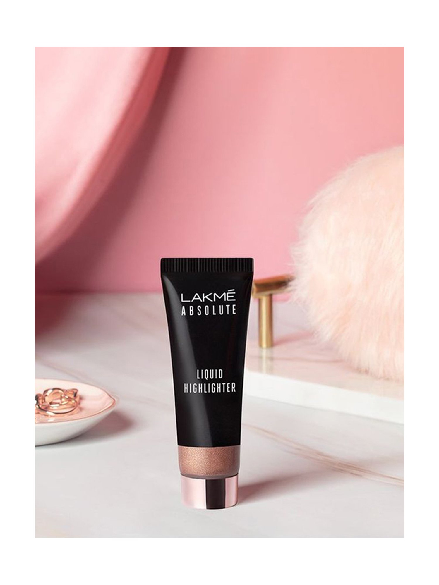 Lakme Absolute Liquid Highlighter Ivory - 25 gm