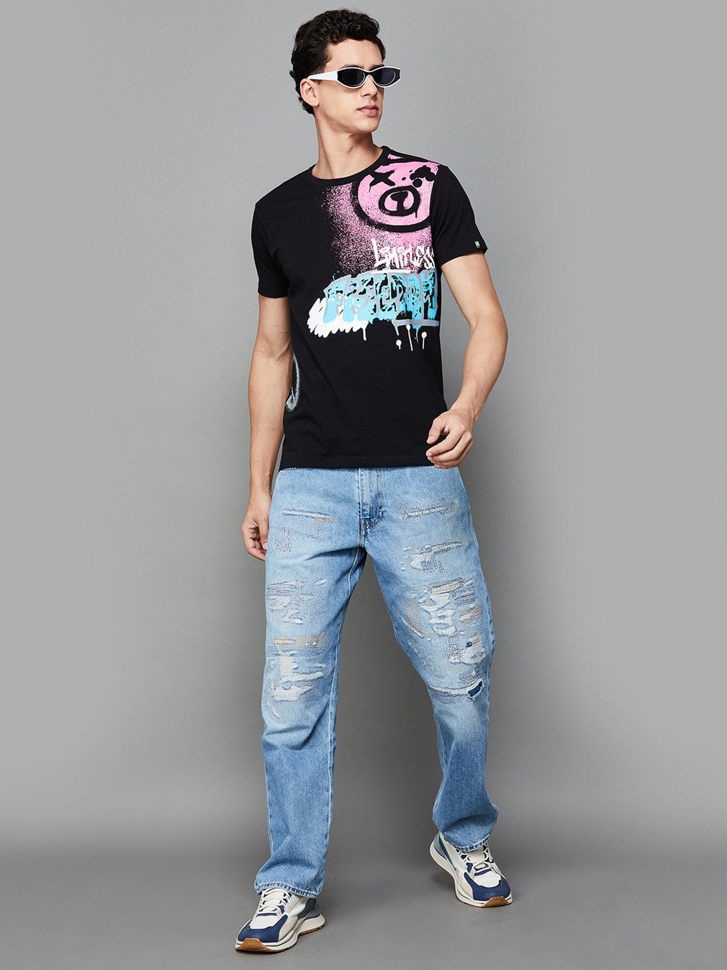 Forca by Lifestyle Black Regular Fit Graphic Print Crew T-Shirt