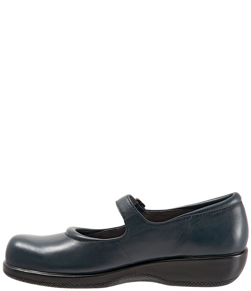 SoftWalk Jupiter Mary Janes