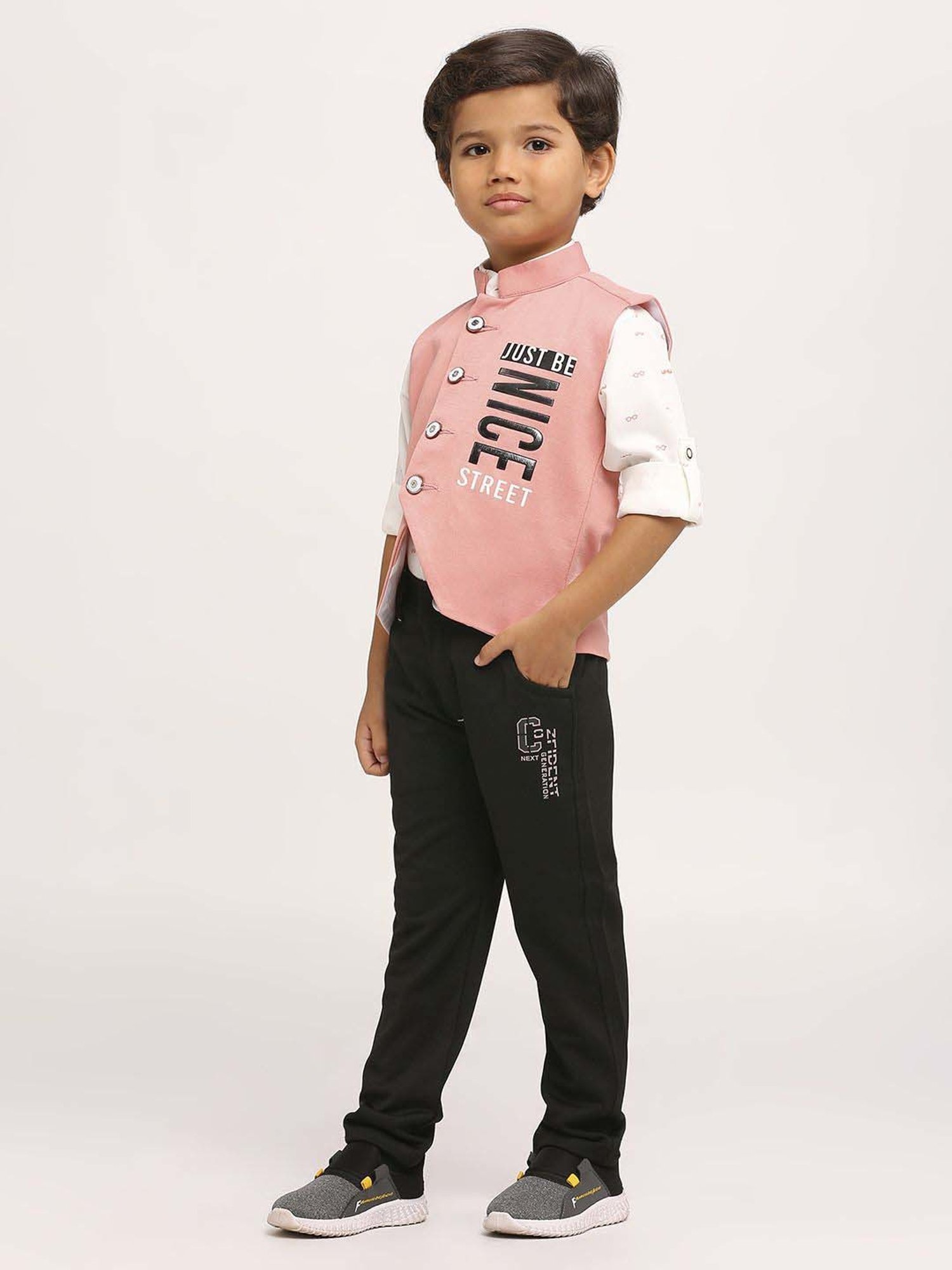 Kids Island Boys Multicolor Printed Full Sleeves Clothing Set