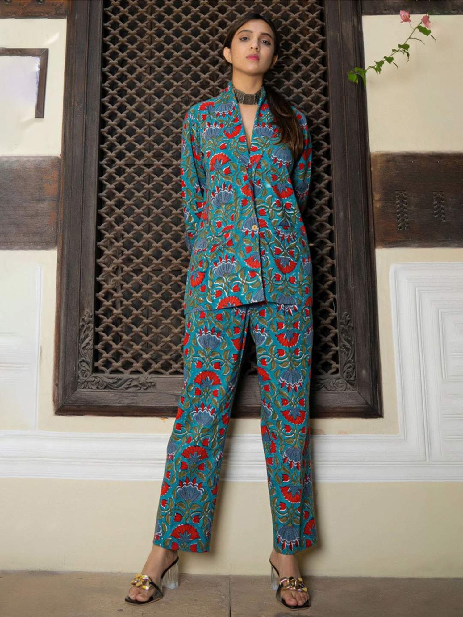 Eeshva India Green Hand Blocked Blazer with Pant In Cotton