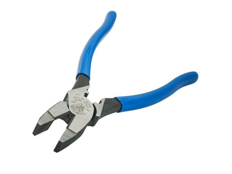 KLEIN TOOLS D2000-9NECR Lineman's Pliers with Crimping, 9-Inch