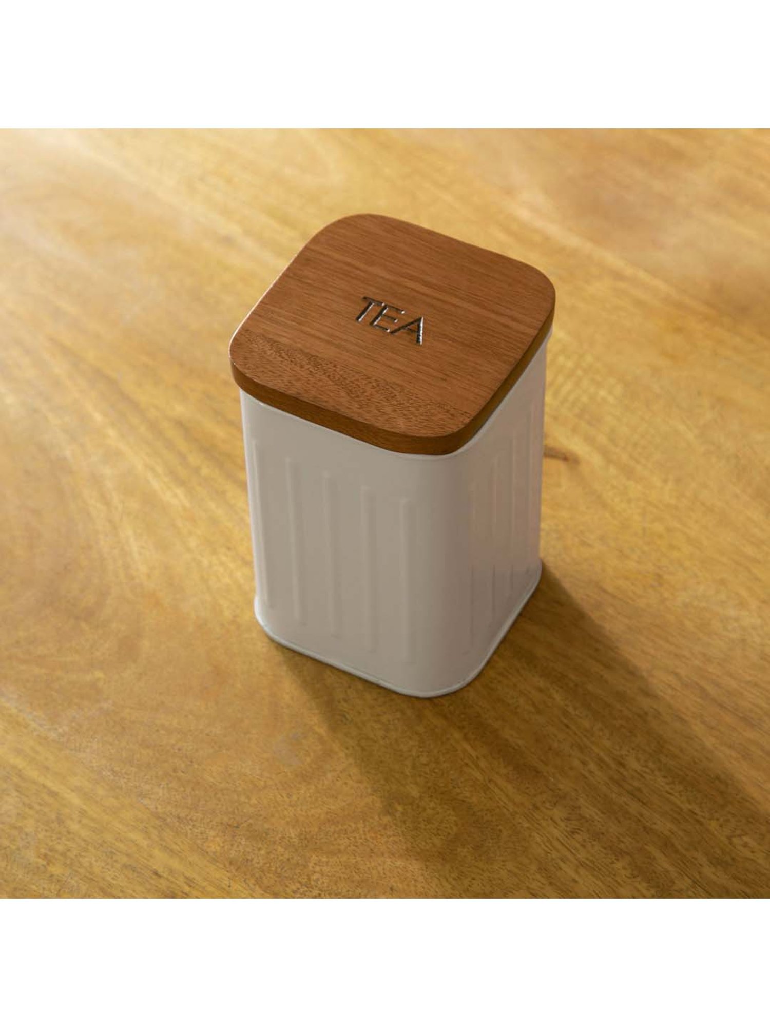 Ellementry 'Foursquare' White & Brown Metal 11 cm Tea Container With Lid - Set of 1