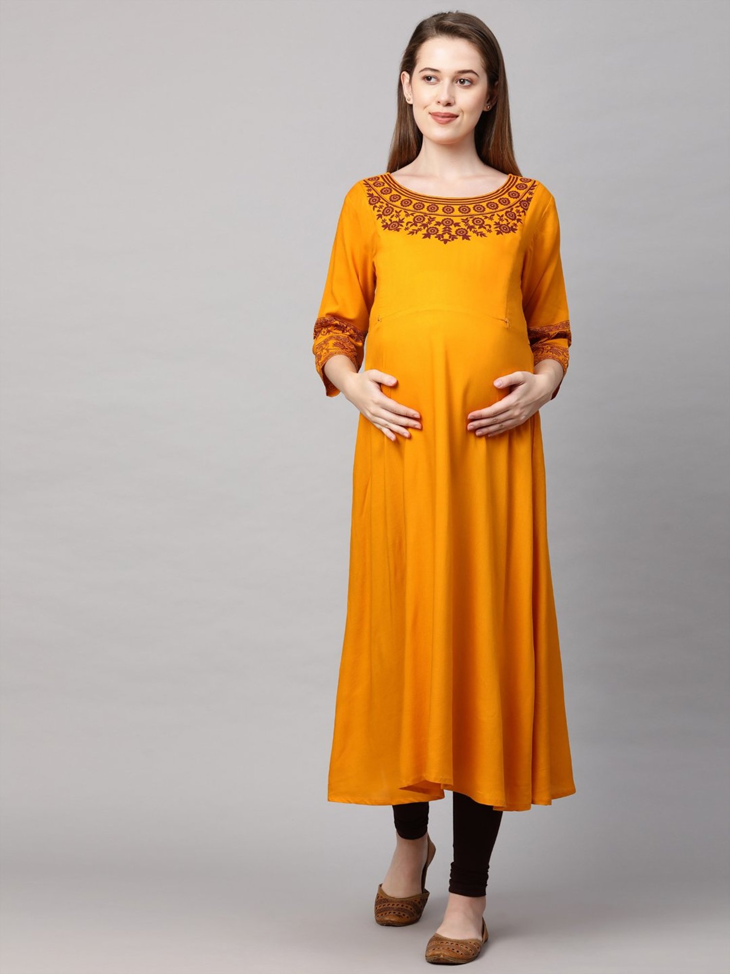 Mine4Nine Multicolor Printed Maternity Kurta