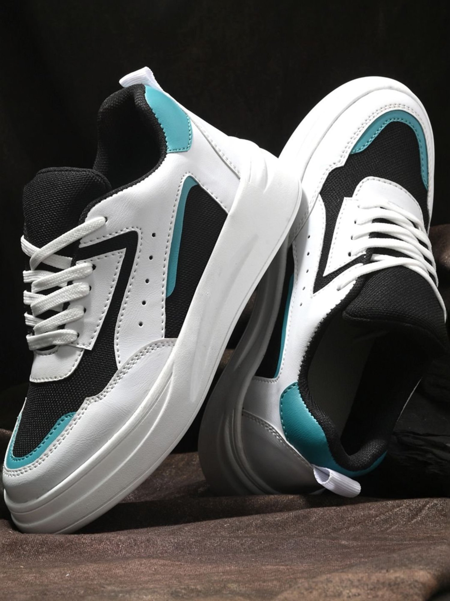 Giorgio Women's White Sneakers