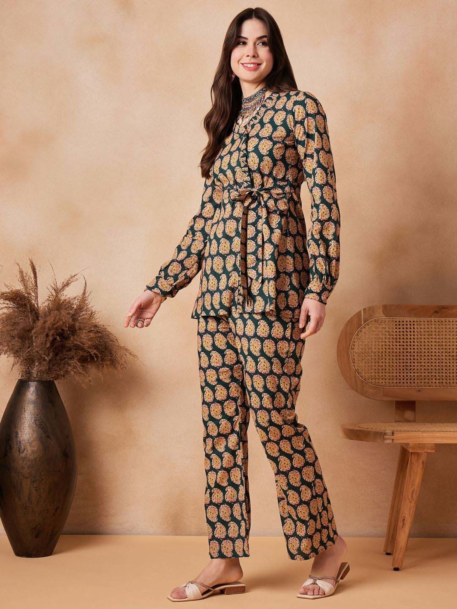 Inweave Green Cotton Printed Top & Pant Set