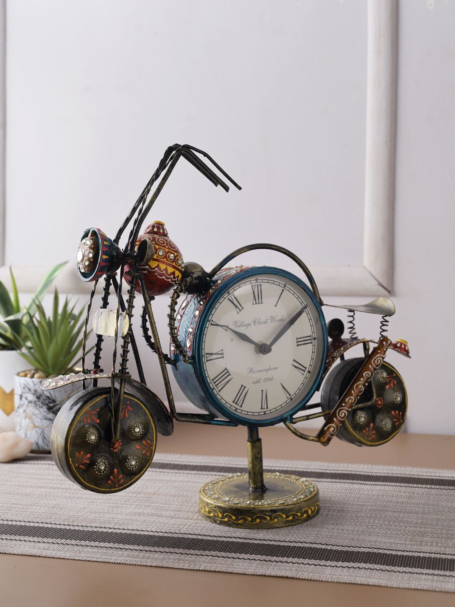 Aapno Rajasthan Red Bike Watch Showpiece