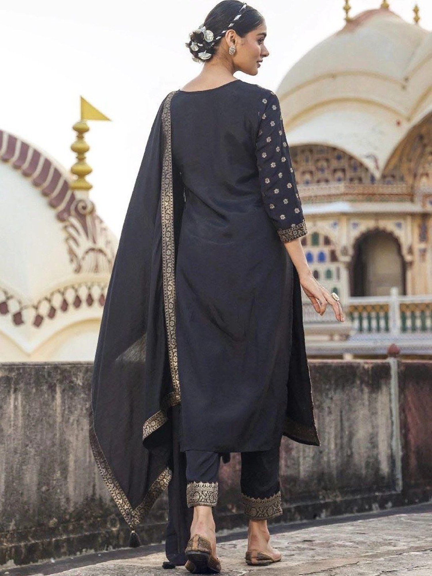 Scakhi Black Dola Silk Jacquard Embellished Kurta and Pant With Dupatta