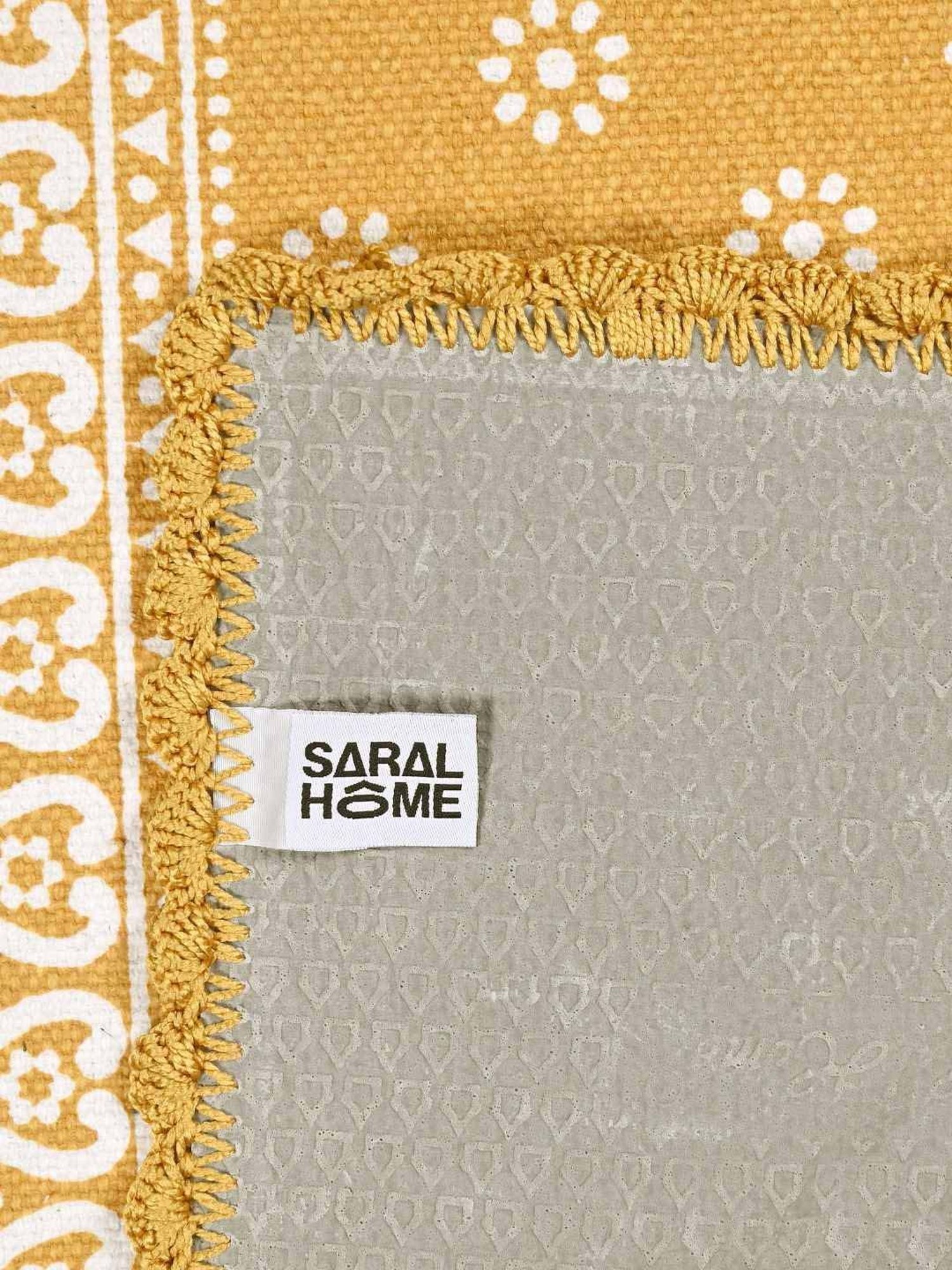 Saral Home Easy Living Yellow Cotton Dining Table Kitchen 4 Placemats & Runner