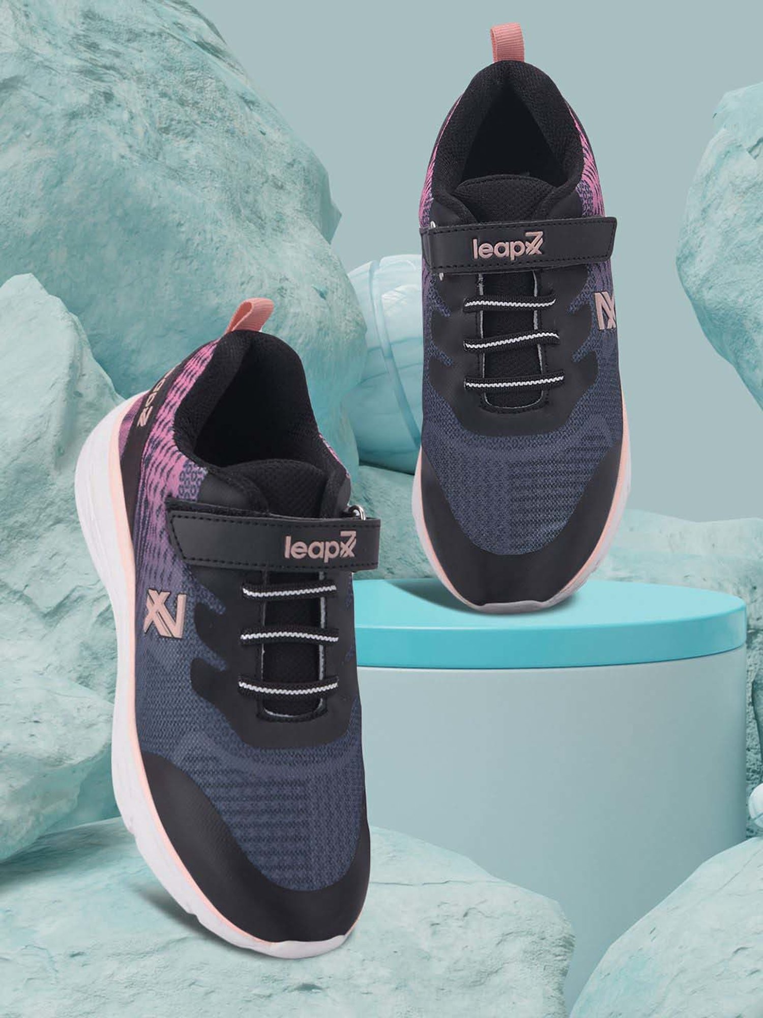 Fame Forever by Lifestyle Kids Beige & White Velcro Shoes