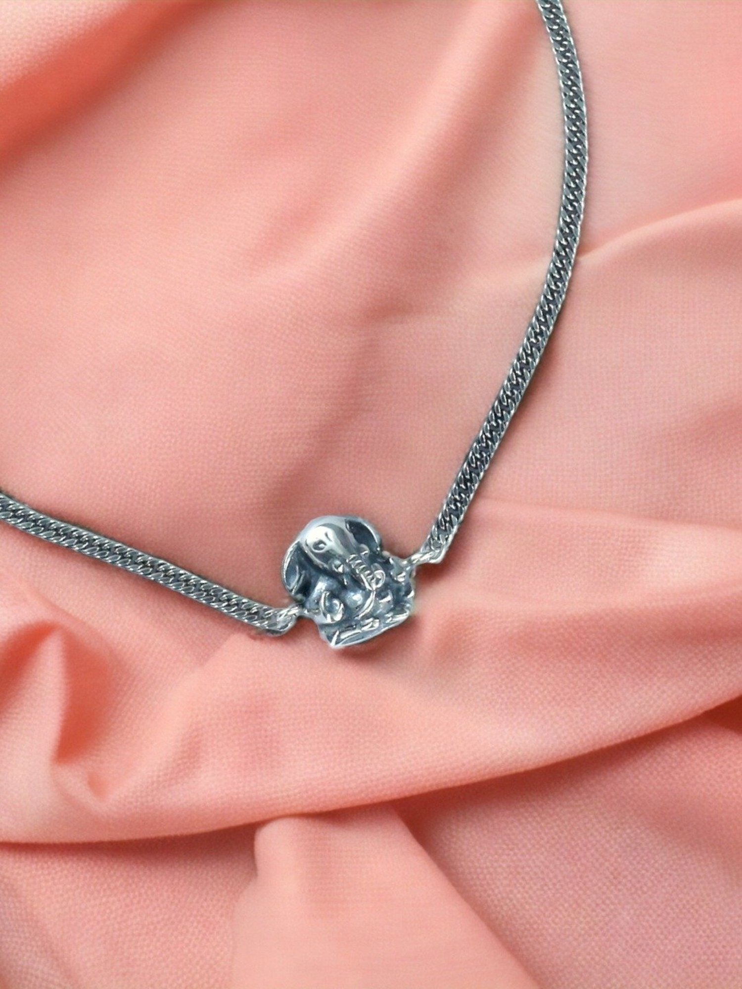 Taraash 92.5 Sterling Silver Ganpati Rakhi for Men