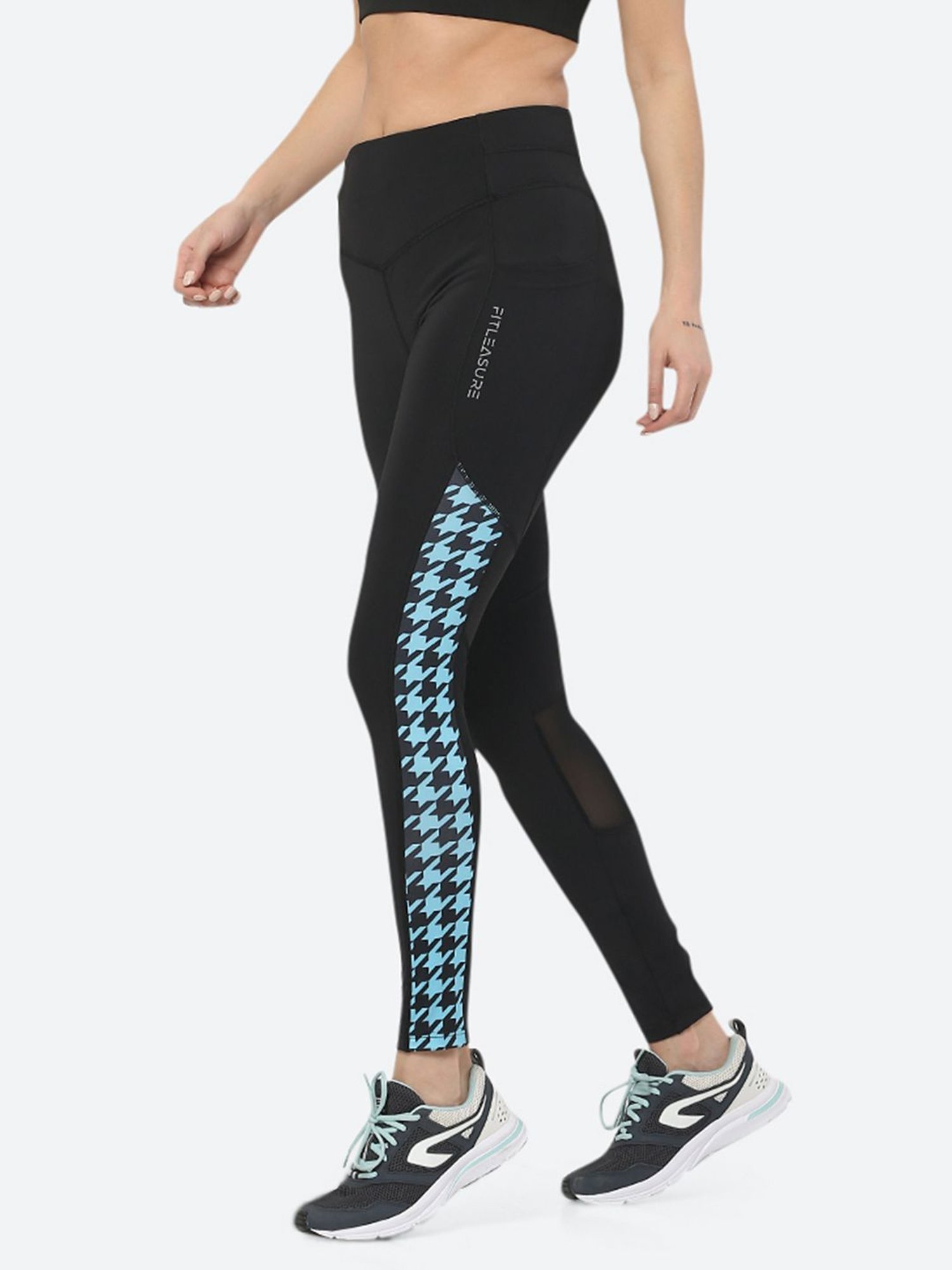 Fitleasure Black Printed Tights