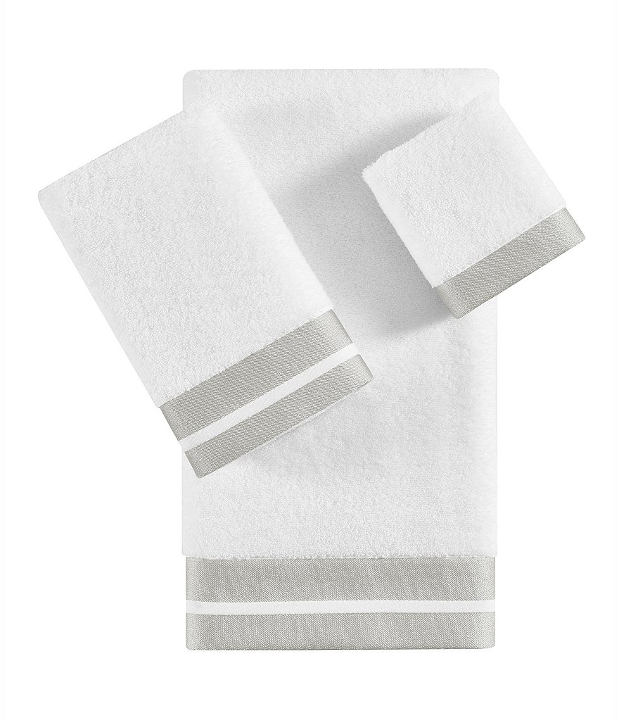 J. Queen New York Lenore Bath Towels