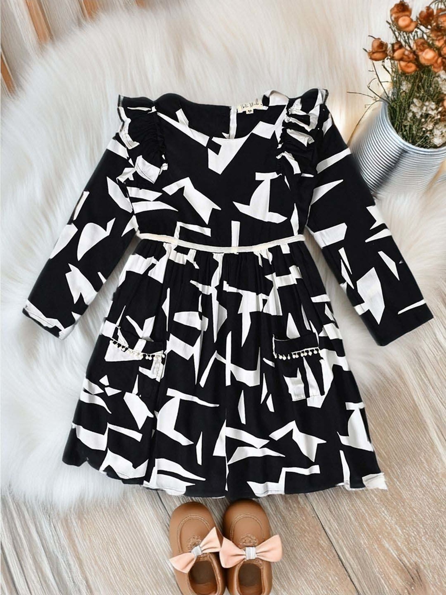 Bella Moda Kids Black Cotton Printed Full Sleeves Dress