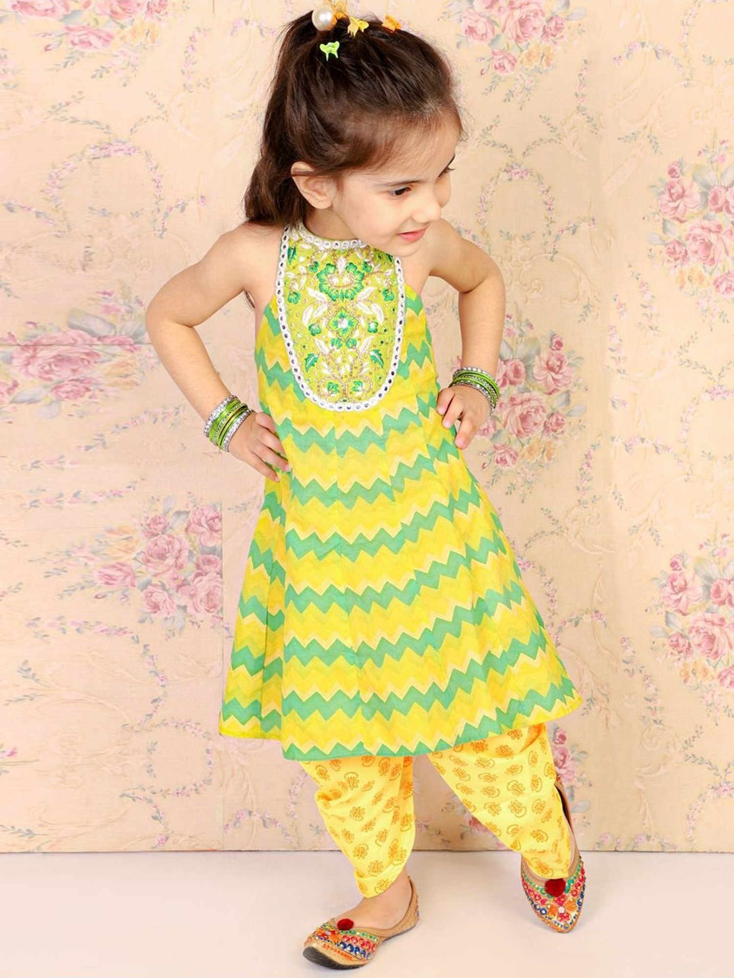 TWISHA Kids Green & Yellow Cotton Embroidered Top Set