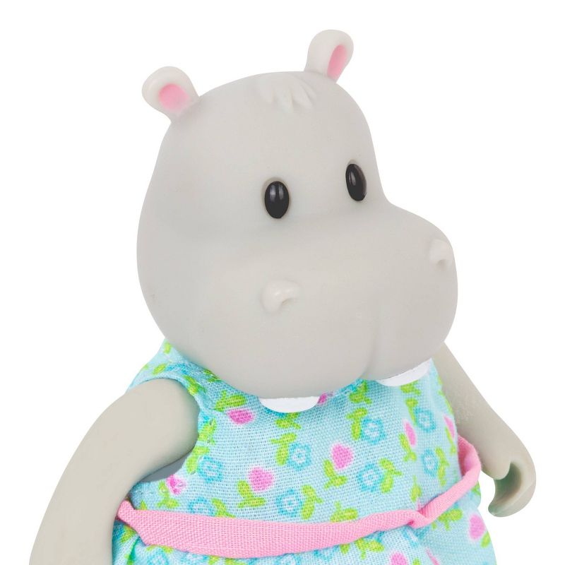 Li'l Woodzeez Miniature Animal Figurine Set – The Riverdipper Hippo Family