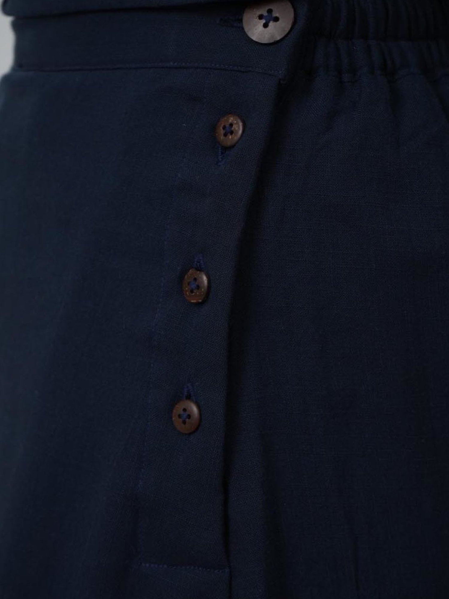 Saltpetre Classic Tencel Pleated Navy Blue Skirt