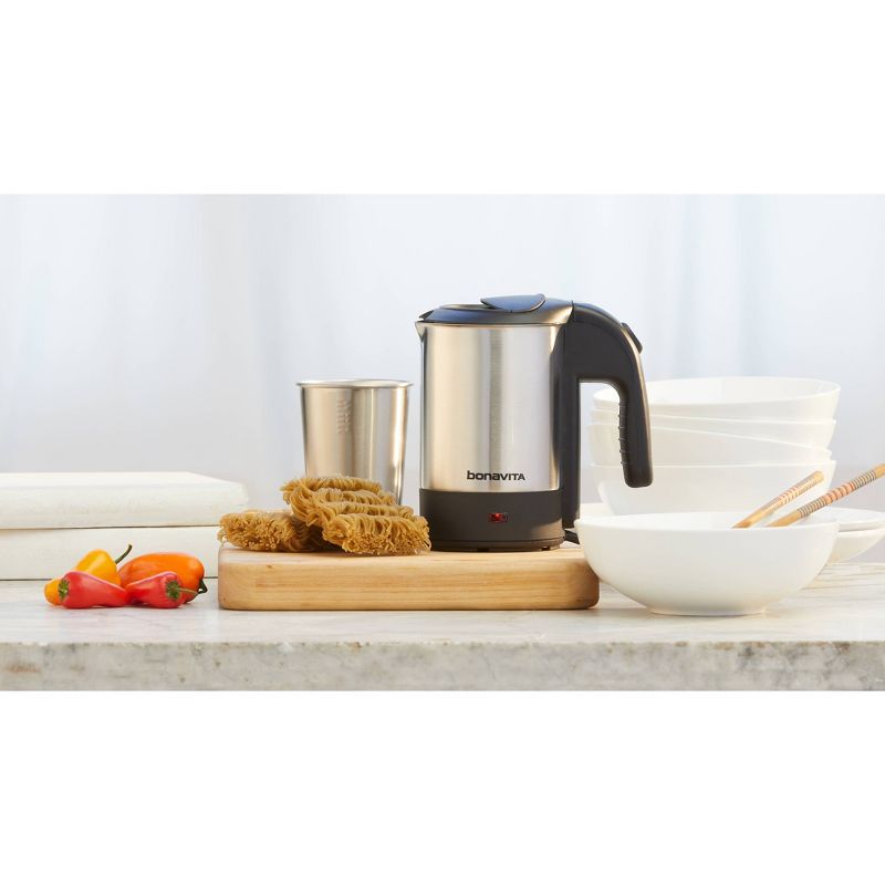 MegaChef 1.7L Electric Tea Kettle - Silver