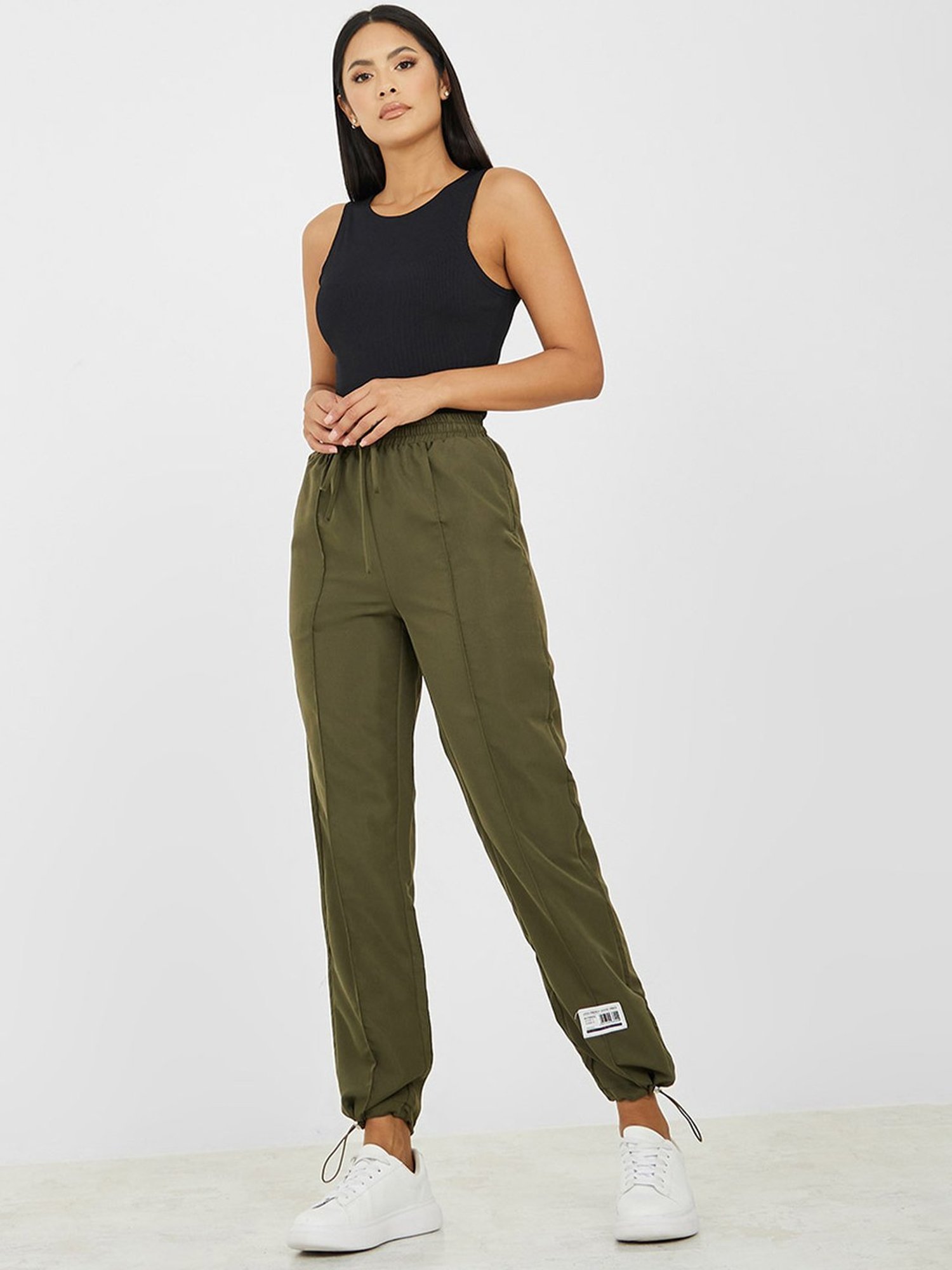 Styli Solid Ribbed Knit Fitted Bodysuit