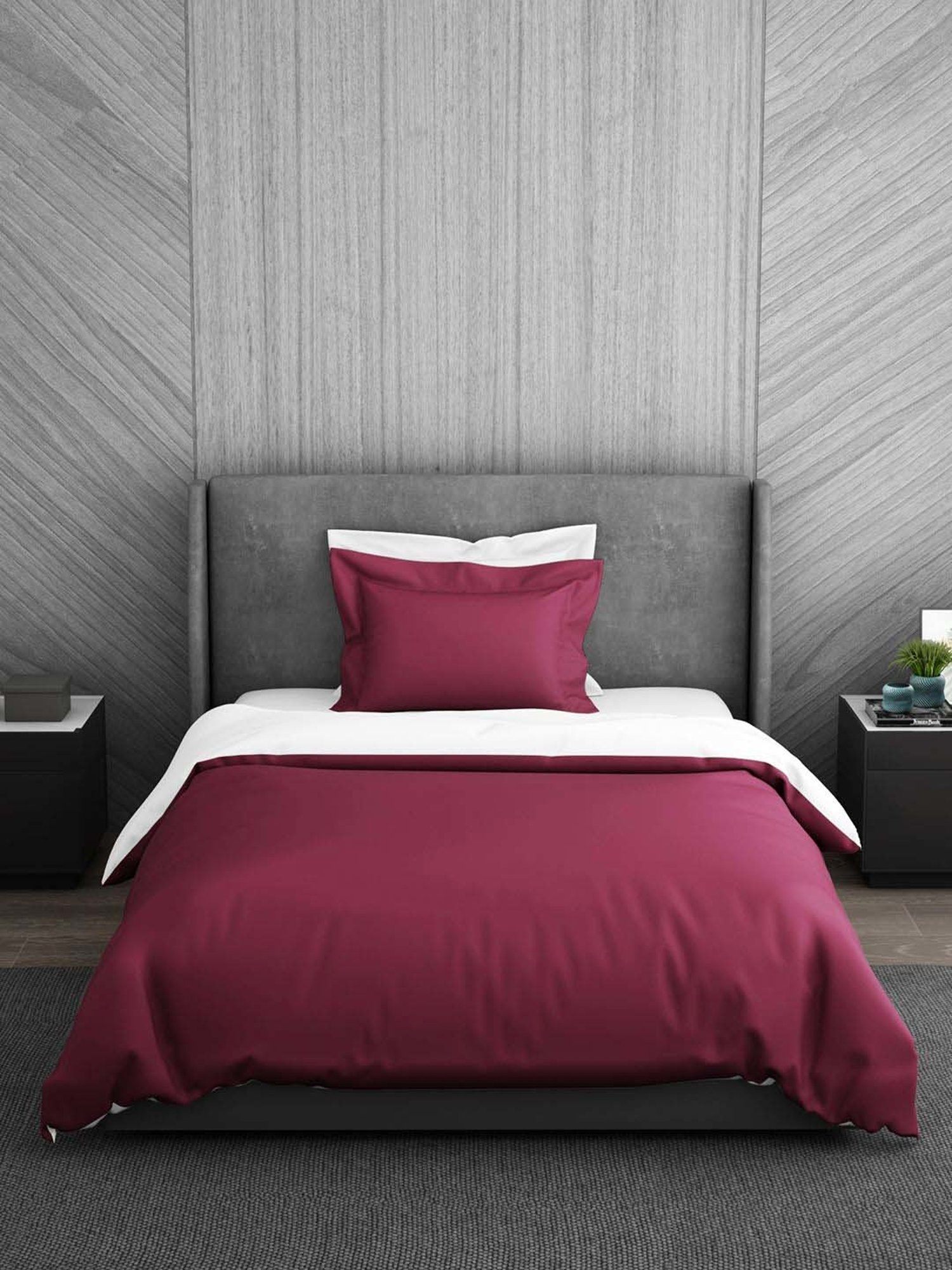 Spaces Hygro Maroon Cotton 300 TC Single Quilt