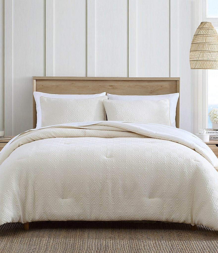 Charisma Belaire Comforter Set